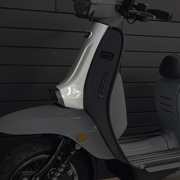 Royal Alloy Royal Alloy Front Panel - Primer